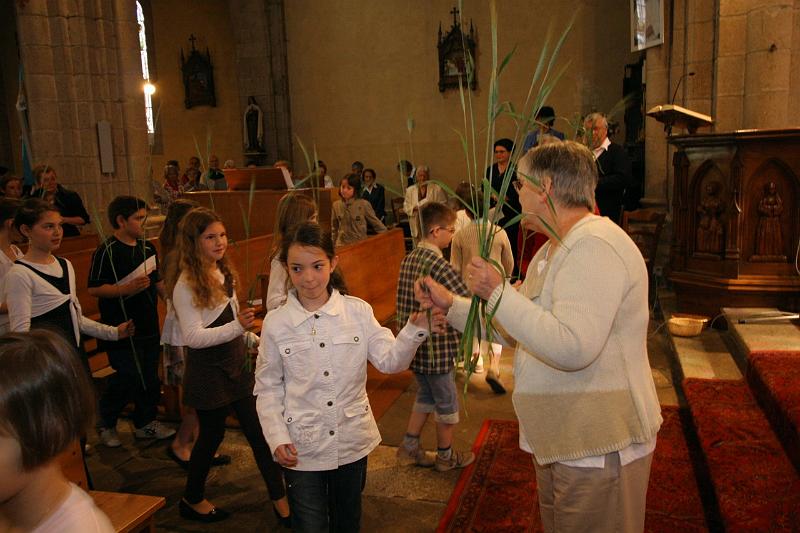 Communion077.jpg