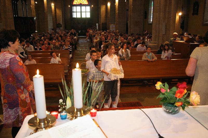 Communion220.jpg